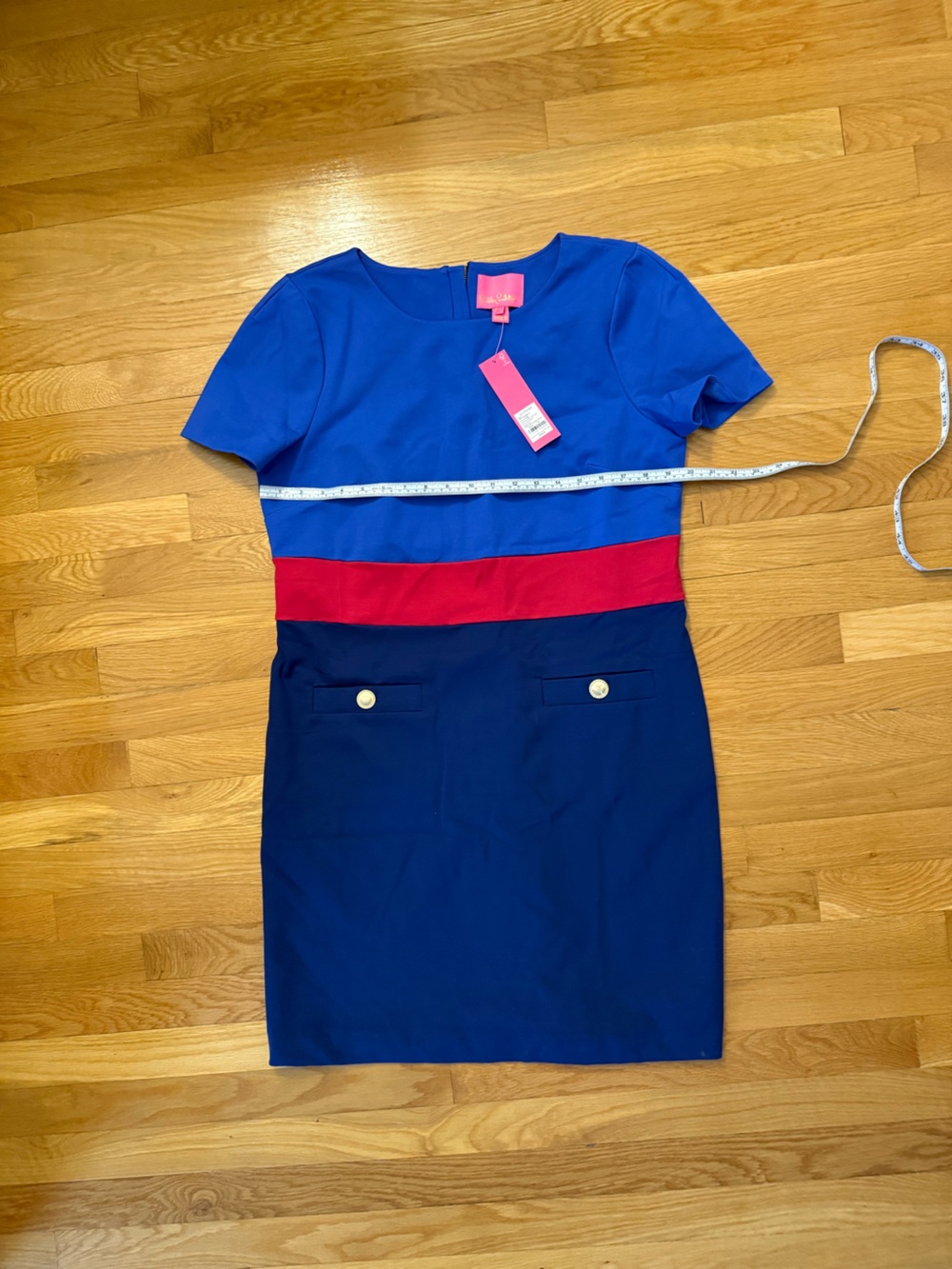Lilly Pulitzer dress. NWT blue and red, size 14 measurements in pics